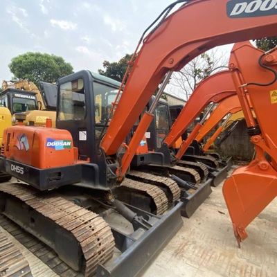 Đất nông nghiệp sử dụng Mini Excavator DOOSAN 55 Crawler Excavator Thiết bị xây dựng