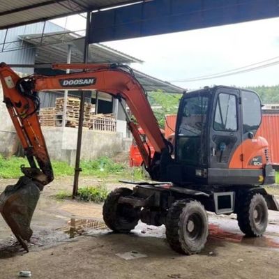 Máy đào mini bánh xe cũ Digger DOOSAN DH60 Máy đào tay thứ hai 5550 kg