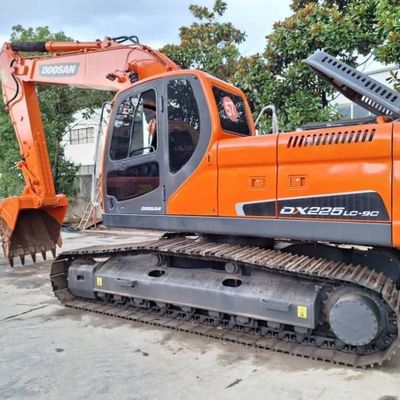 Máy đào thủy lực DOOSAN DH225 dụng dụng