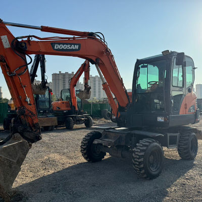 48KW sử dụng máy đào DOOSAN máy đào Doosan DX60W máy đào quạt thủy lực 5550 kg