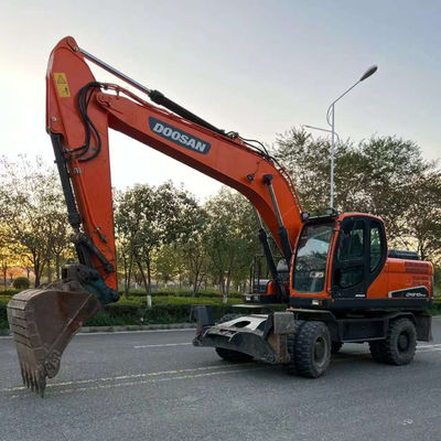 Doosan DX210W Xe đào bánh xe cũ Máy đào mini thủy lực tay thứ hai 20100 kg