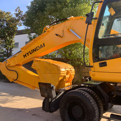HYUNDAI 210W-7 Máy đào bánh xe cũ, Thiết bị xây dựng sử dụng 124KW Cho khai thác mỏ