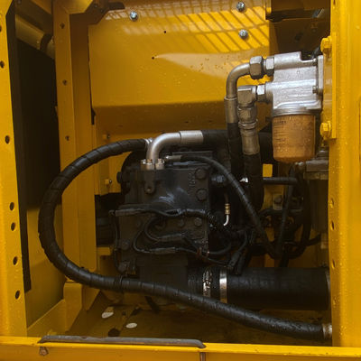 Máy đào lớn sử dụng Komatsu loại KomATSU PC 130