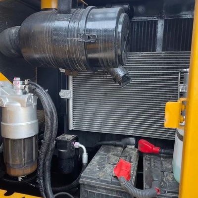 Màu vàng Máy khai quật mini SANY 95c Máy khai quật tay hai 9180kg